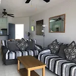 King's Palace - Spacious 2 Bed, 2 Bath With Sea And Pool Views Pafos
