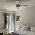 King's Palace - Spacious 2 Bed, 2 Bath With Sea And Pool Views