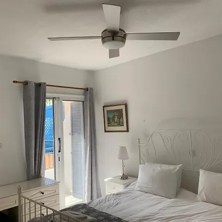 King's Palace - Spacious 2 Bed, 2 Bath With Sea And Pool Views