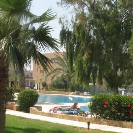 King's Palace - Spacious 2 Bed, 2 Bath With Sea And Pool Views アパート