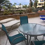 King's Palace - Spacious 2 Bed, 2 Bath With Sea And Pool Views *