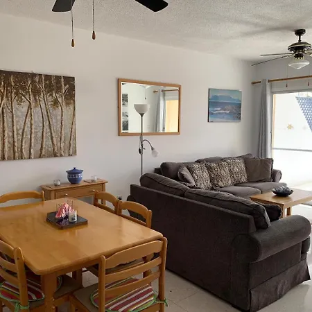King's Palace - Spacious 2 Bed, 2 Bath With Sea And Pool Views Daire Pafos