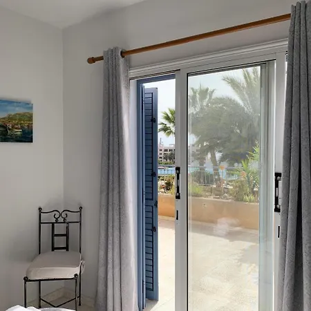 King's Palace - Spacious 2 Bed, 2 Bath With Sea And Pool Views Paphos