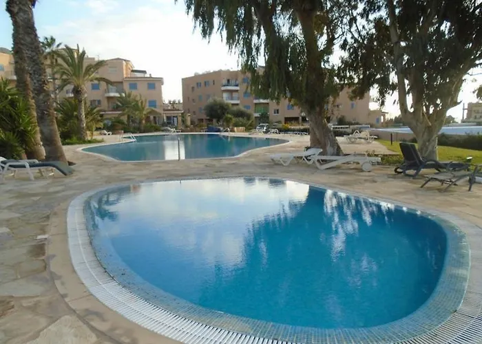 Apartmán King's Palace - Spacious 2 Bed, 2 Bath With Sea And Pool Views